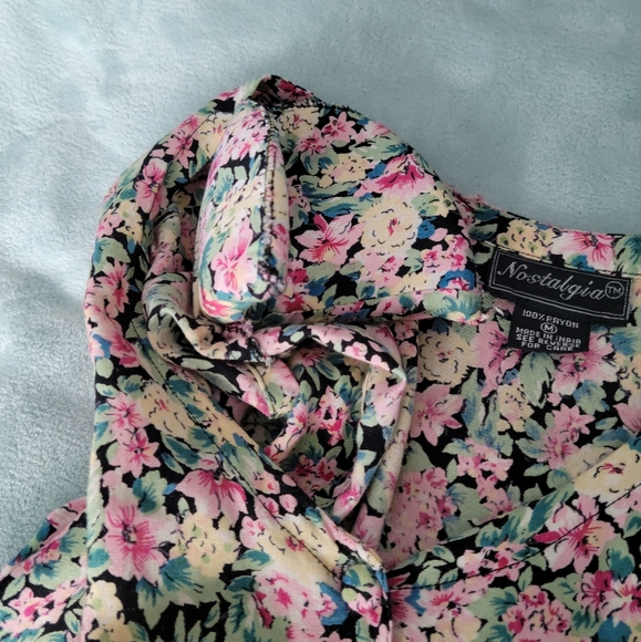 Nostalgia Vintage Floral Ruffle Dress Size Medium - Picture 10 of 11